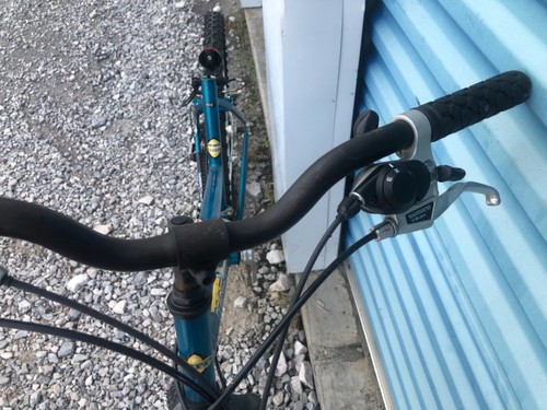 Motiv Eureka Mountain Bike- 17.5” Frame- 21 Speed- Shimano-26” wheels- ready - Picture 6 of 24