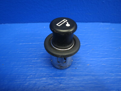 kia sorento cigarette lighter location 2005 KIA SORENTO POWER OUTLET ASHTRAY CIGARETTE LIGHTER OEM. B2