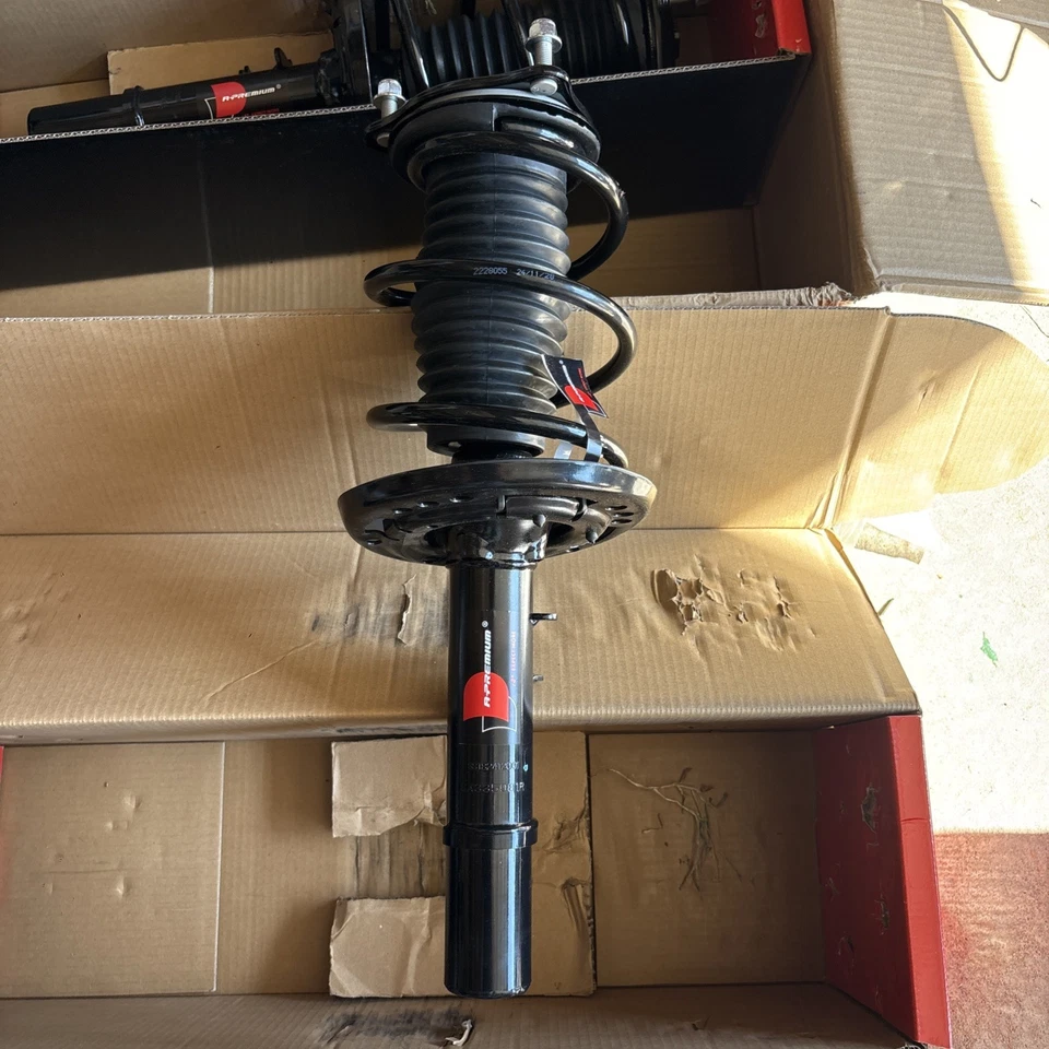 Par completo de puntales delanteros y conjuntos de resortes para Honda Civic 2016-2021 tracción delantera Foto 4 de 4