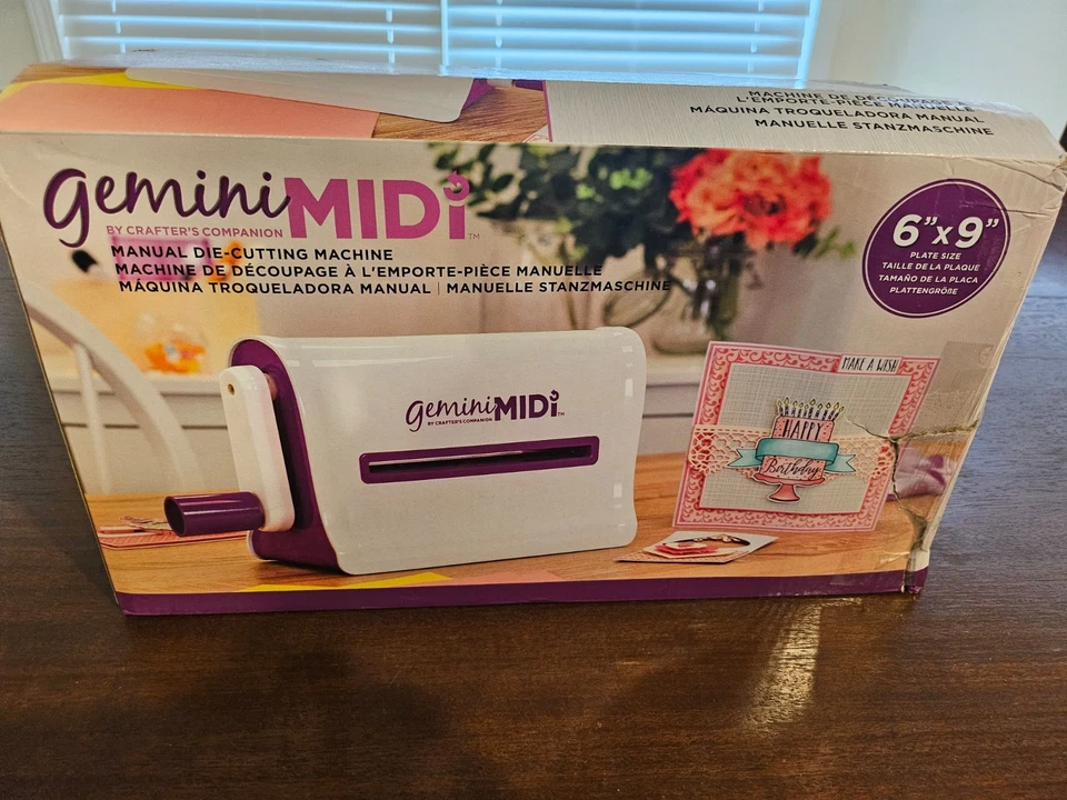 Gemini Midi Manual Die-Cutting & Embossing Machine - 6"X9" Scrapbooking New - Image 2 of 4