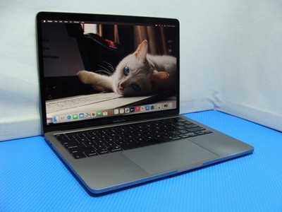 Apple MacBook Pro 13