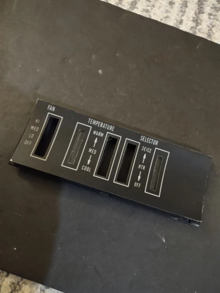 Placa de lente de control de temperatura Buick 1968. Nuevo stock antiguo Foto 4 de 4