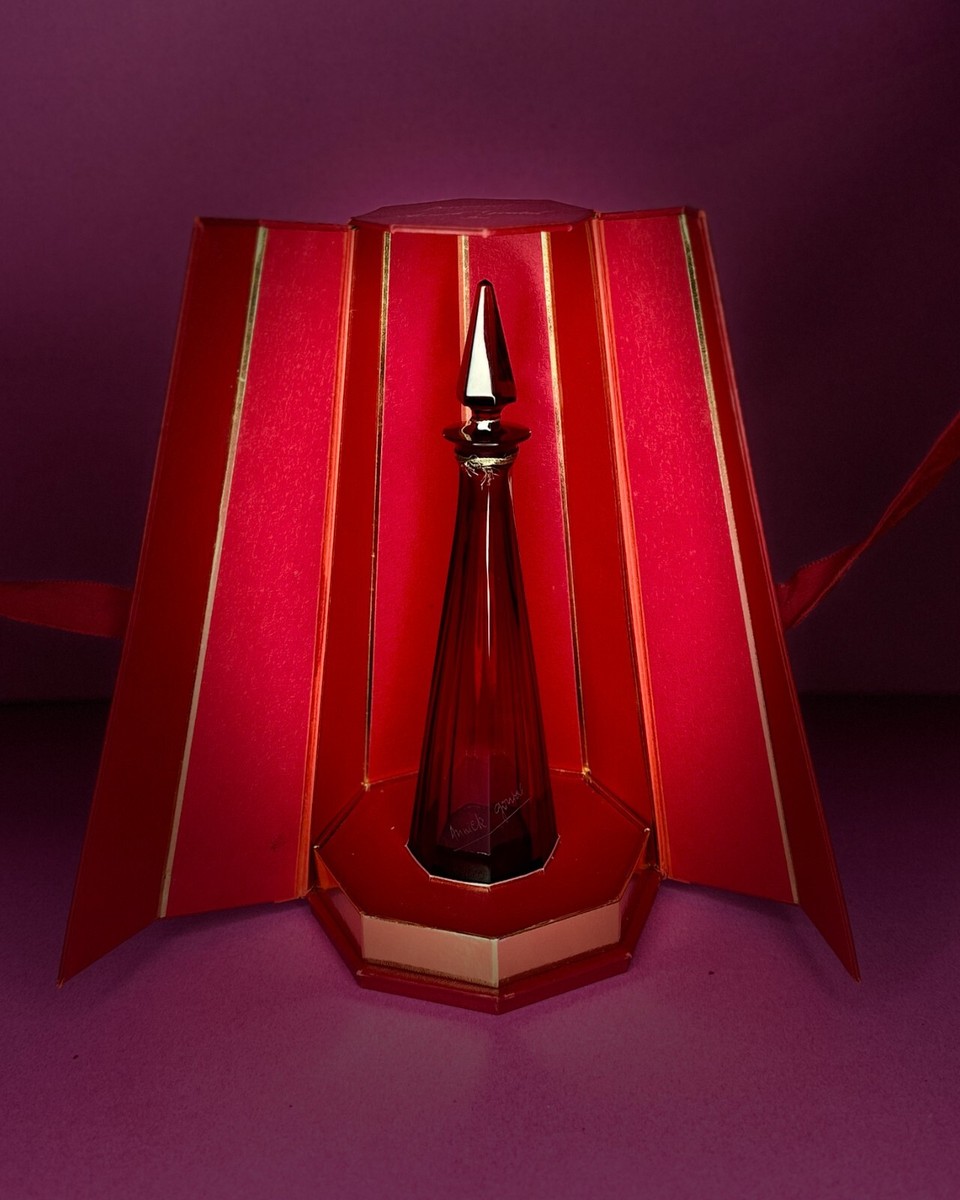 Annick Goutal Baccarat Crystal Eau d' Hadrian Ltd Ed Perfume Red