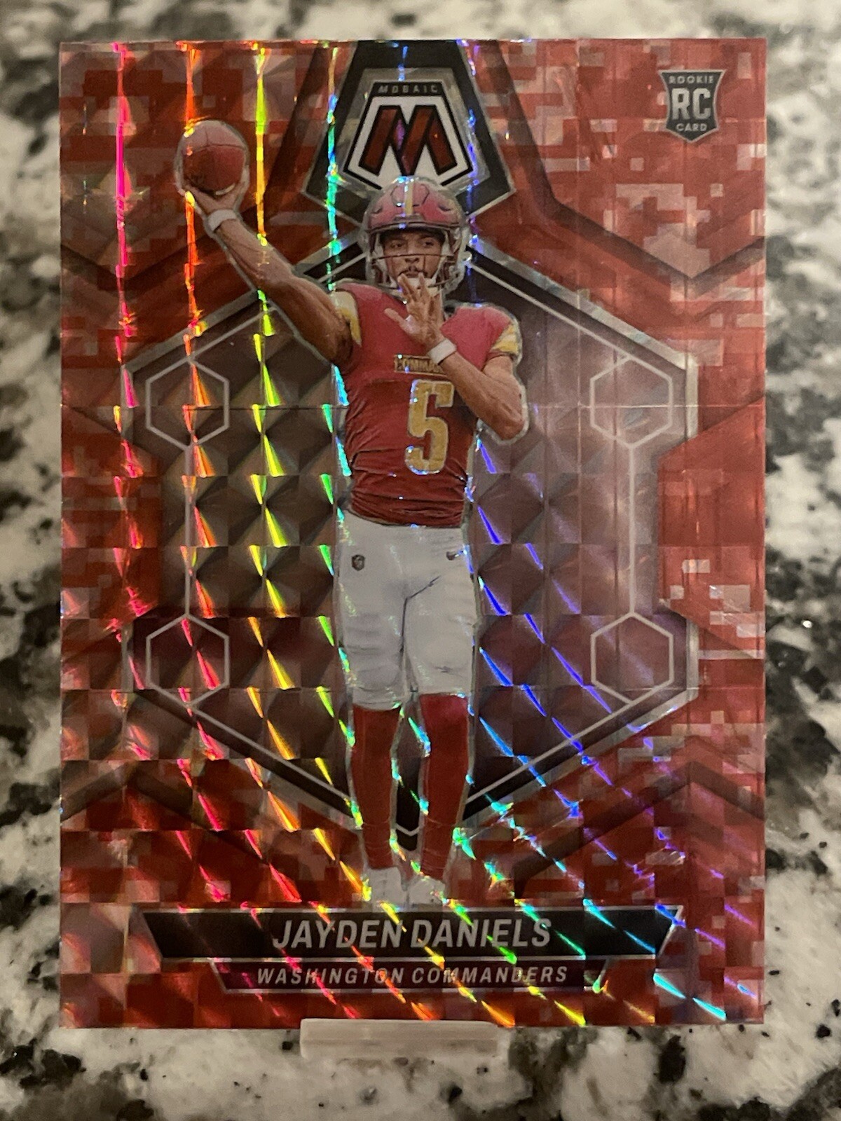 2024 Panini Mosaic - Rookies Red Camo Mosaic Prizm #302 Jayden Daniels (RC)