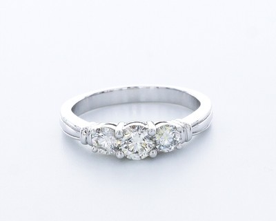 1.1ct Lab-Created Diamond E/VVS1 Round 14K White Gold Vintage Engagement Ring