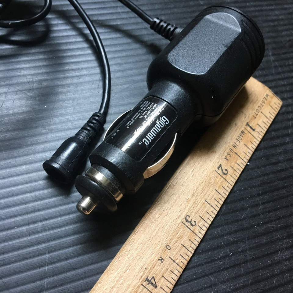 Cargador Universal GPS Vehículo Coche Gigaware 20-449, 5V-2A Sin Puntas Foto 3 de 3