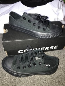 converse junior noir