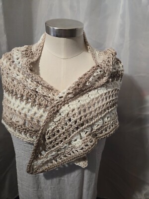 New Light Weight Triangle Shawl Wrap  Neck Scarf  Handmade Crocheted