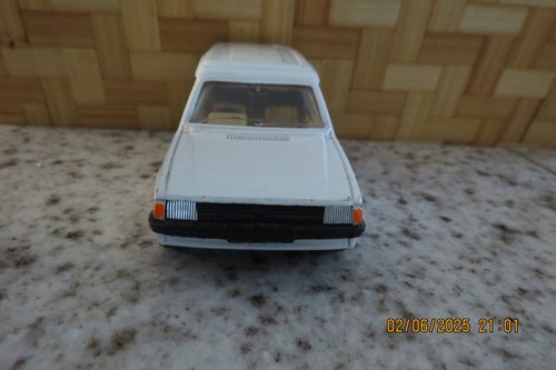 CORGI 1/36 : FORD Escort van "Hoover" - Imagen 5 de 6