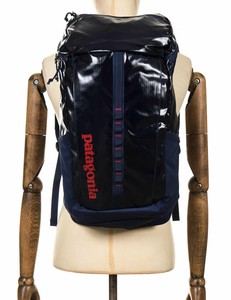 patagonia navy backpack