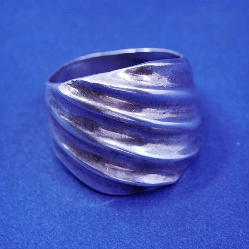 Size 6.25, vintage minimalist, simple Sterling 925 silver handmade ribbed ring
