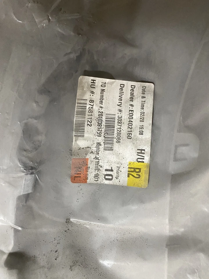 Volkswagen Atlas Cross Sport Division 2020-2023 barra cubierta inferior 3 cm807532aav3 Foto 2 de 3