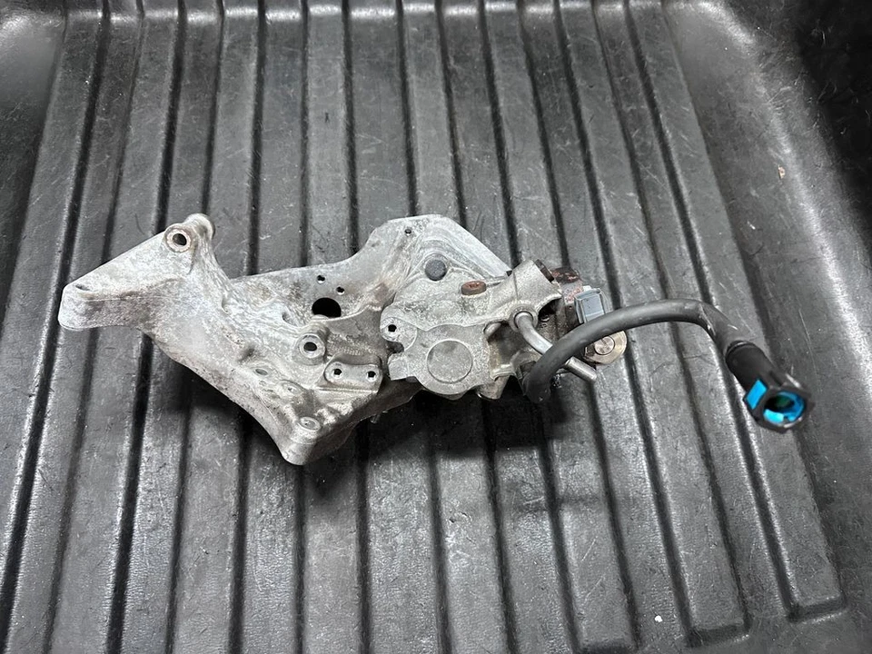 Volvo V60 2019 diésel combustible bomba de alta presión 31452143 EUP12271 - Imagen 3 de 4