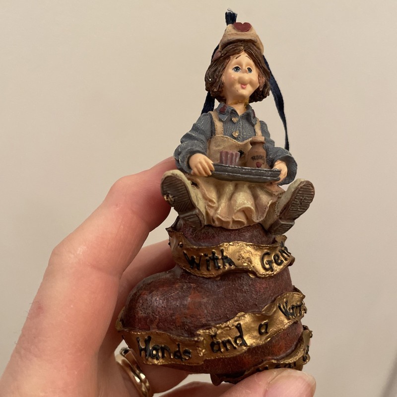 Boyd’s Bears Nurse Ornament Ceramic