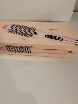 Foxy Bae Hottie Hot Round Ceramic Brush New In Box Pink