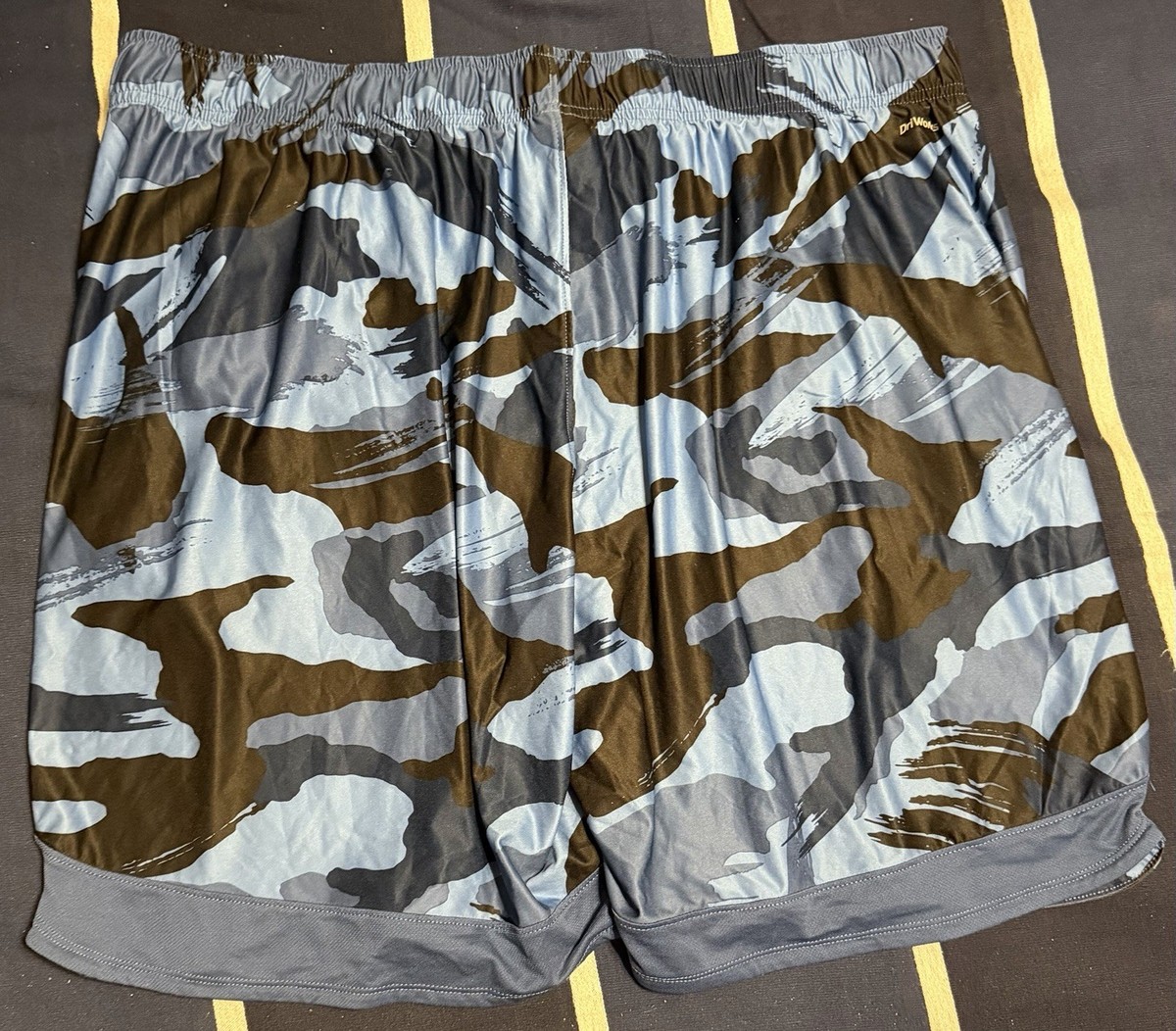 Mens Athletic Works DriWorks Blue Hawaiian Shorts 2XL View 2