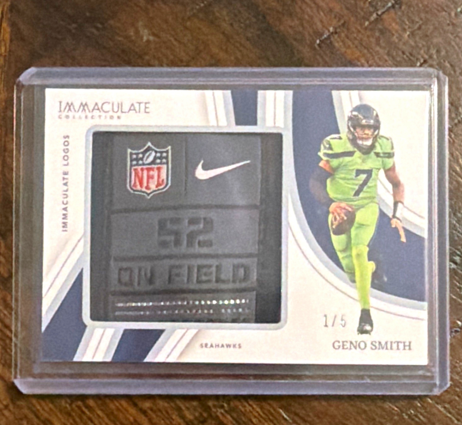 2023 Panini Immaculate Geno Smith Logos Patch 1/5 Seahawks SSP