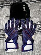 One Glove Apex Power Beast Goalkeeper Gloves Size 10 Negative Cut Brand New