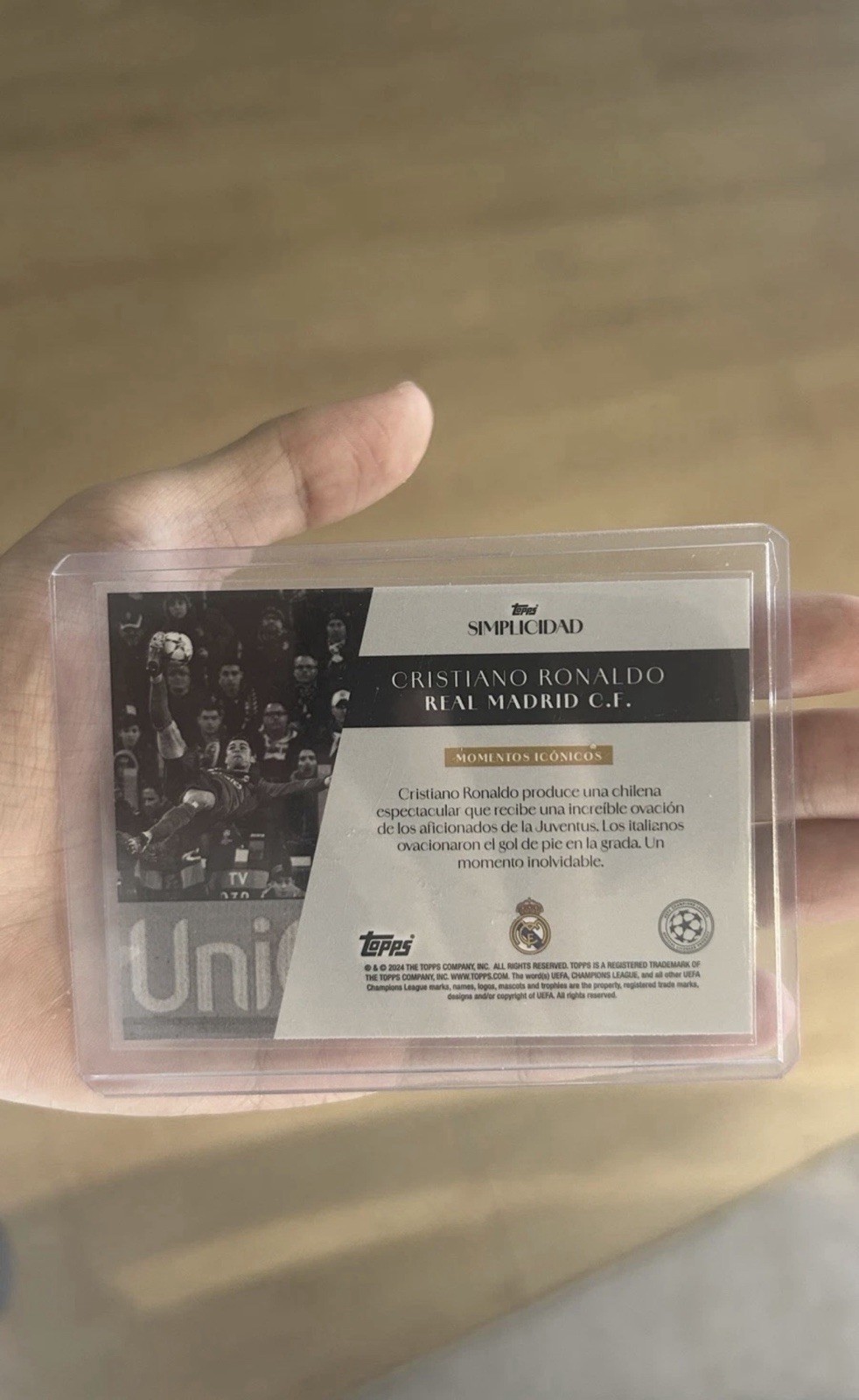 2023-2024 Topps Simplicidad UCL Momentos Icónicos Cristiano Ronaldo view 2