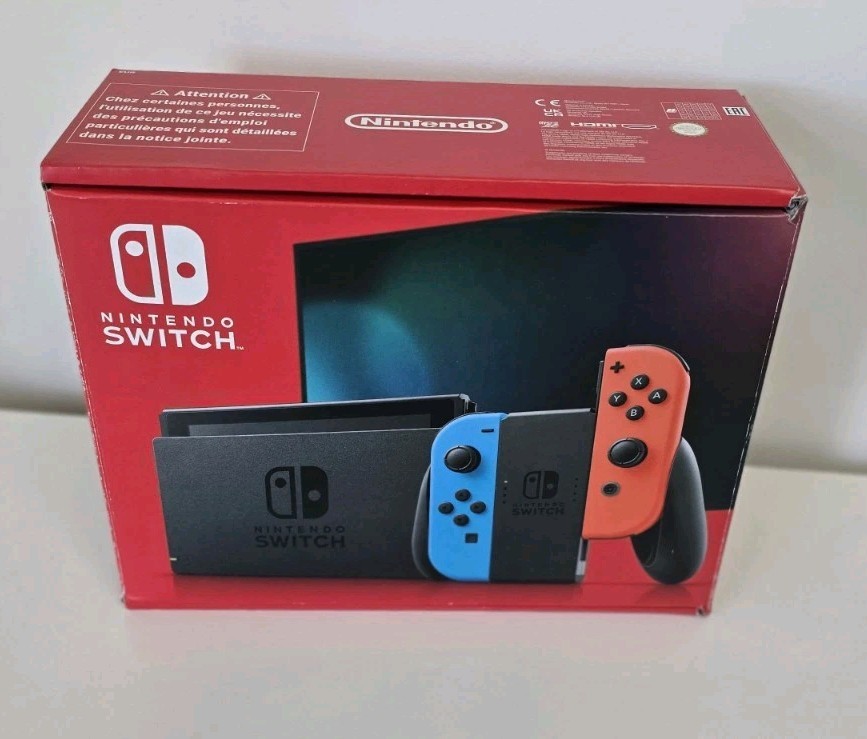 Nintendo Switch HAC-001(-01) Handheld Console *VGC*