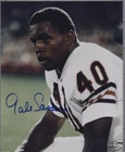 GALE SAYERS CHICAGO BEARS AUTOGRAPHED 8X10 PHOTO/COA.