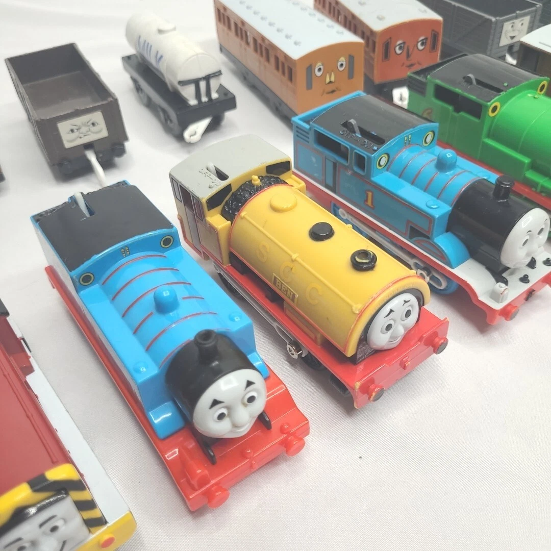  used motorized tested pack of 24 cars 