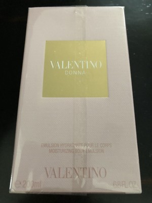 valentino donna moisturizing body emulsion