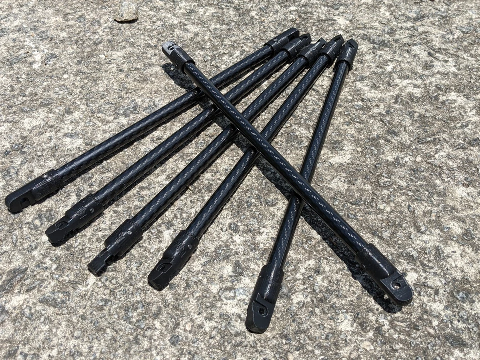 Actualización de refuerzo de columna de soporte central de fibra de carbono para Arrma 1/8 Infracción V3 3S Foto 3 de 4