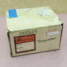 Red Lion Controls DITAK DTIID Model 104 Tachometer in RPM Part # 5110400 - NEW