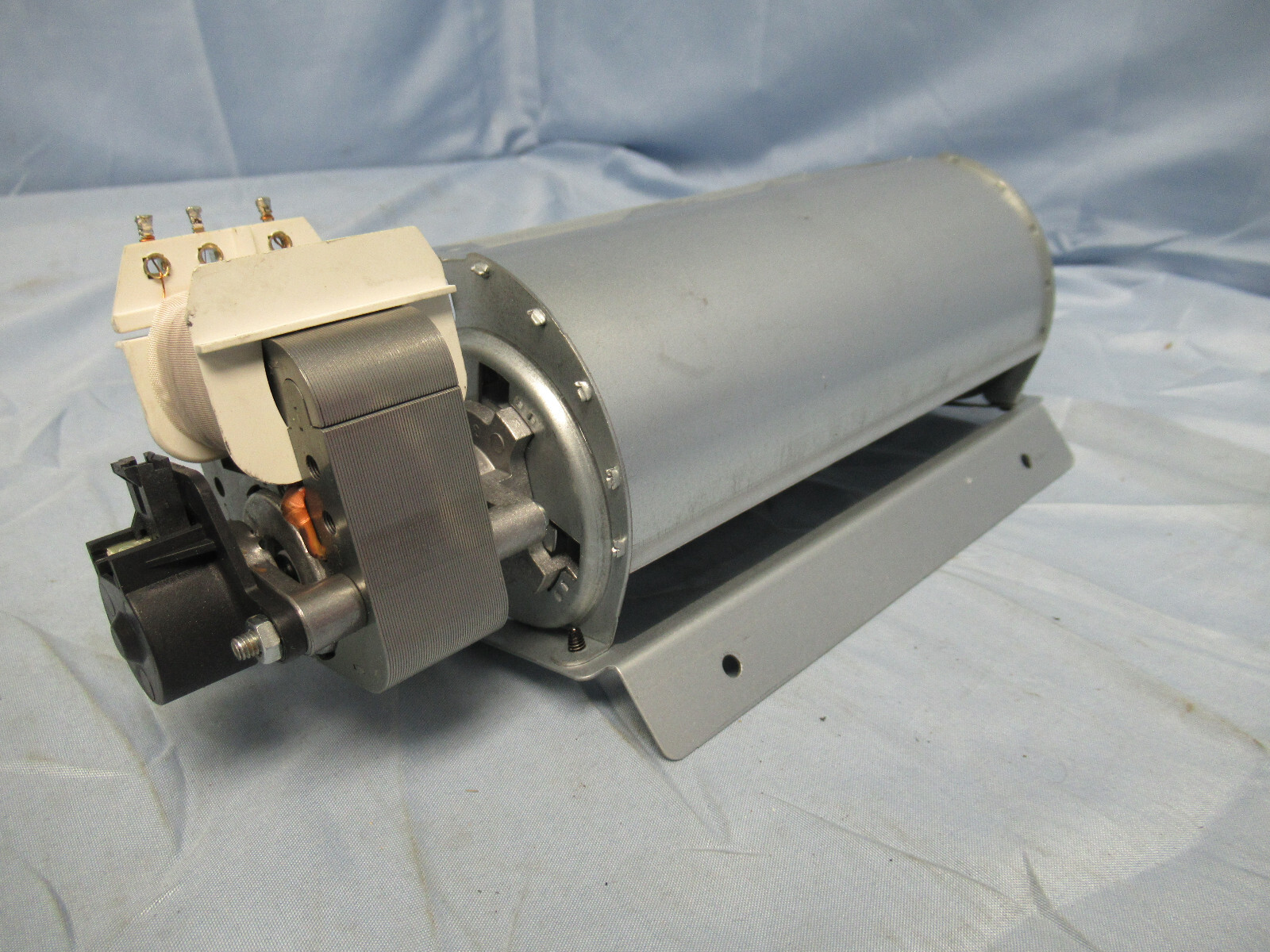 Frigidaire Double Electric Wall Oven Blower Assembly 5304530368 