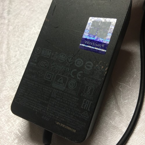 Genuine OEM Microsoft Surface 44W Power Adapter Charger Model 1800 - Picture 3 of 4