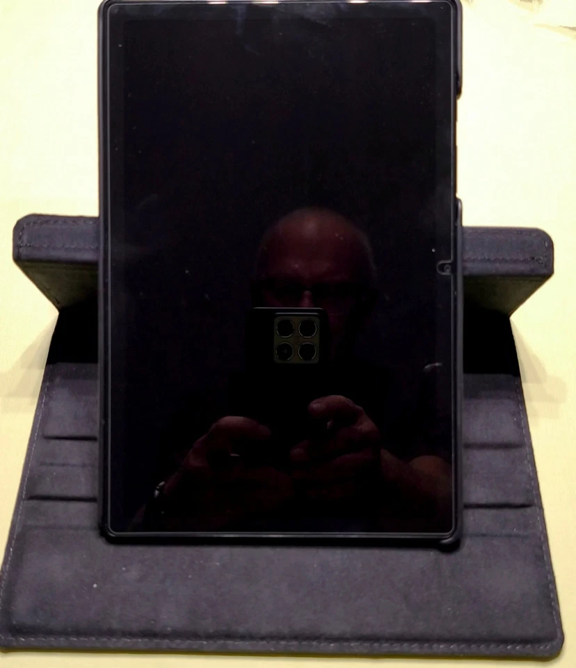 Samsung Galaxy Tab A8 · 32GB · Cellular, Foto 3 von 5