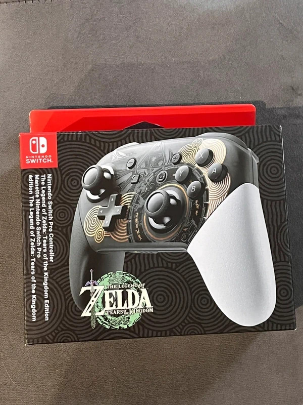 Zelda Tears of the Kingdom Manette Pro Switch sans fil pour jouer dans son salon