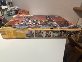 Lego 6093 Flying Ninja&rsquo;s fortress Japan castle incomplete