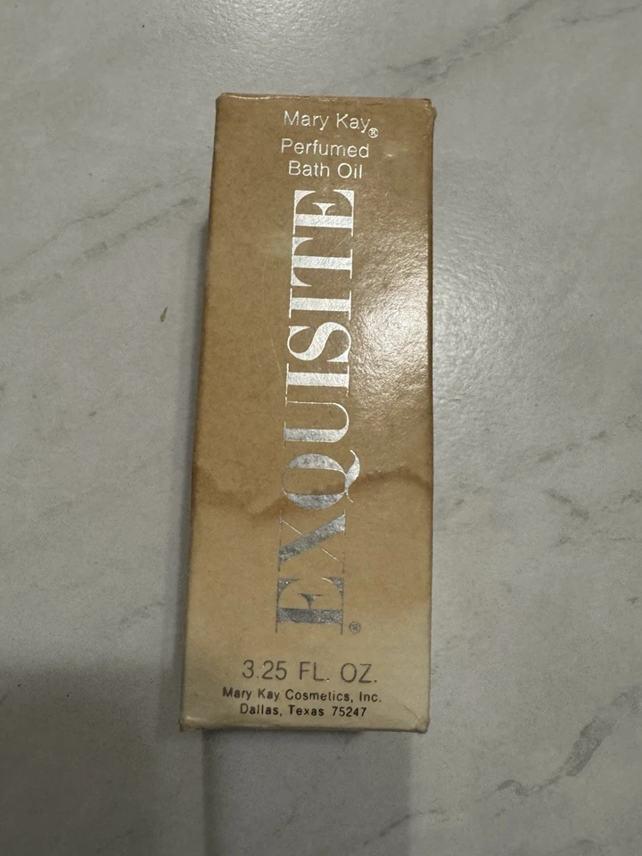 RARE HTF Vintage Mary Kay Exquisite Perfumed Body Lotion 8 Fluid Ounce. - Image 2 of 4