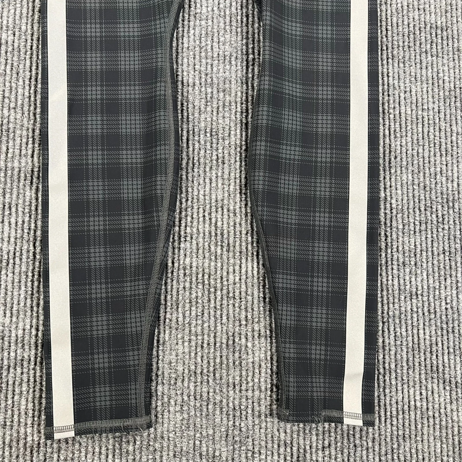 alo-yoga plaid workout active casual gym lift run leggings