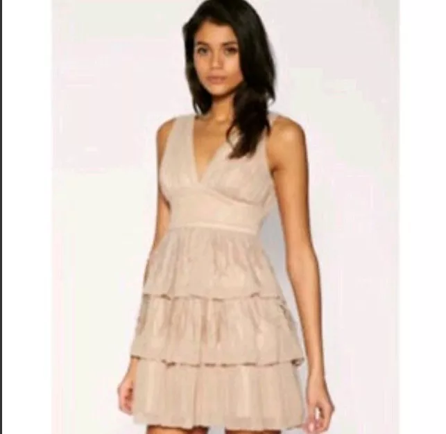 Asos lipsy dresses uk hotsell