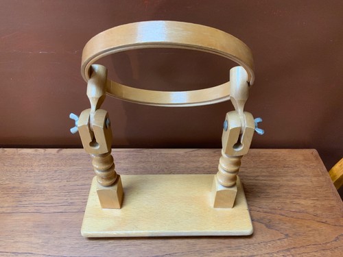 Vintage Wooden Tabletop Embroidery Hoop Stand 8” Made In England - Picture 2 of 3
