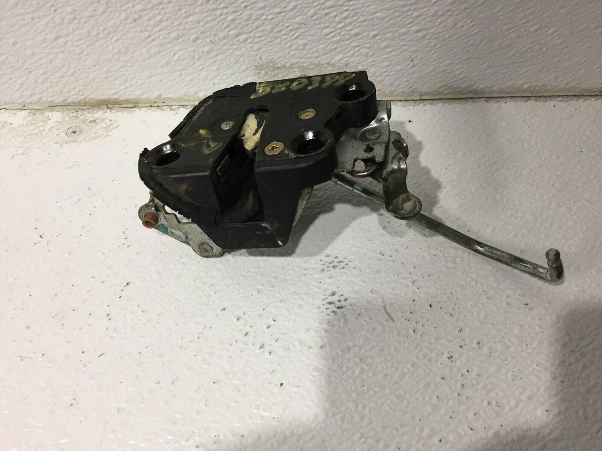 84 85 86 87 88 toyota hilux pickup truck right passenger manual
