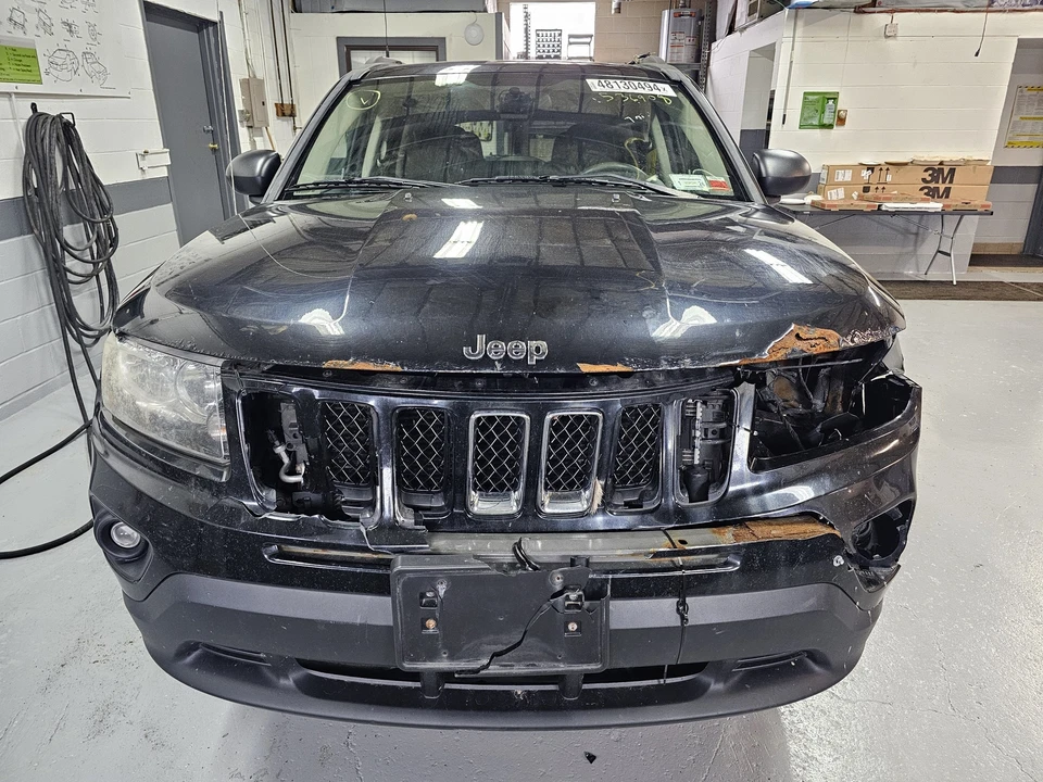 Parasol derecho usado se adapta a: Jeep Compass 2014 grado derecho A Foto 3 de 4