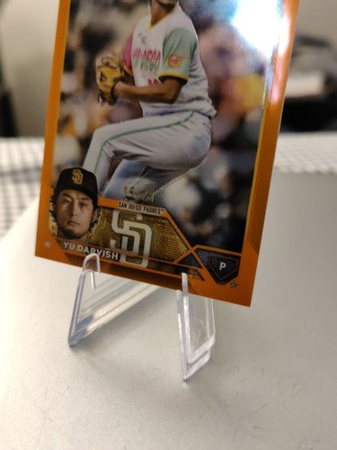 Topps 2023 cromo Yu Darvish naranja/25 - Imagen 3 de 4