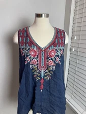 Johnny Was Los Angeles Women's Embroidered sleeveless Tank tunic Navy blue