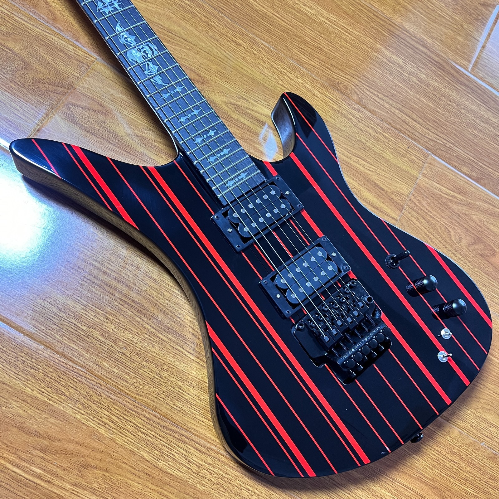 Schecter Synyster Gates Custom-S Electric Guitar Black-Red Stripes Us Warehouse 