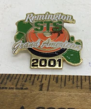 Remington STS Grand American 2001 Vintage Rare Pin Lapel Pin Skeet Clay