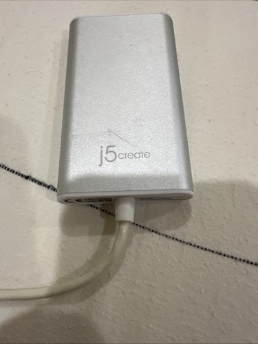 j5create USB to VGA Display Adapter JUA210 for Windows & Mac - Picture 2 of 6