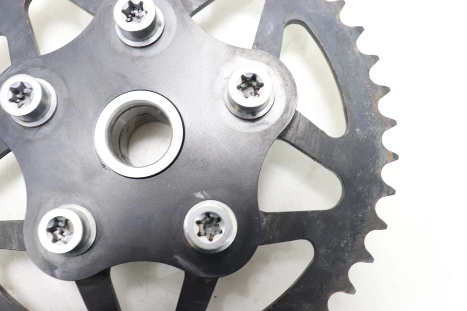 09-19 BMW S1000RR OEM HP ЗАДНИЙ ГЛАВНЫЙ ПРИВОД ЦЕПЬ ЗВЕЗДОЧКА СТУПИЦА КОЛЕСА *7K МИЛЬ - Изображение 3 из 4