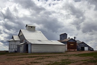 Photo:Lewis Colorado 2015 Barn Grain Elevator Warehouse Farm Buildings