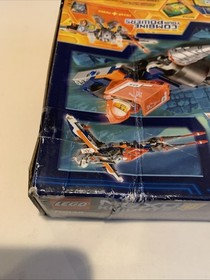 Sealed LEGO NEXO KNIGHTS: Lance's Twin Jouster (70348) Shelf Wear Ek5