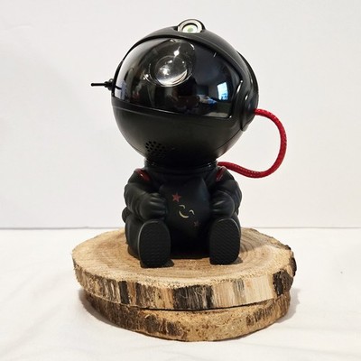 ASTRONAUT GALAXY STAR PROJECTOR NIGHT LIGHT  BLACK W/ STAR & MOON DESIGN