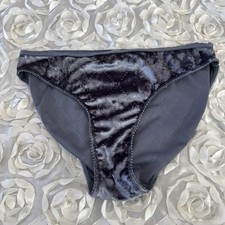 VTG Victoria’s Secret Gray Velvet   Bikini Panties Size M